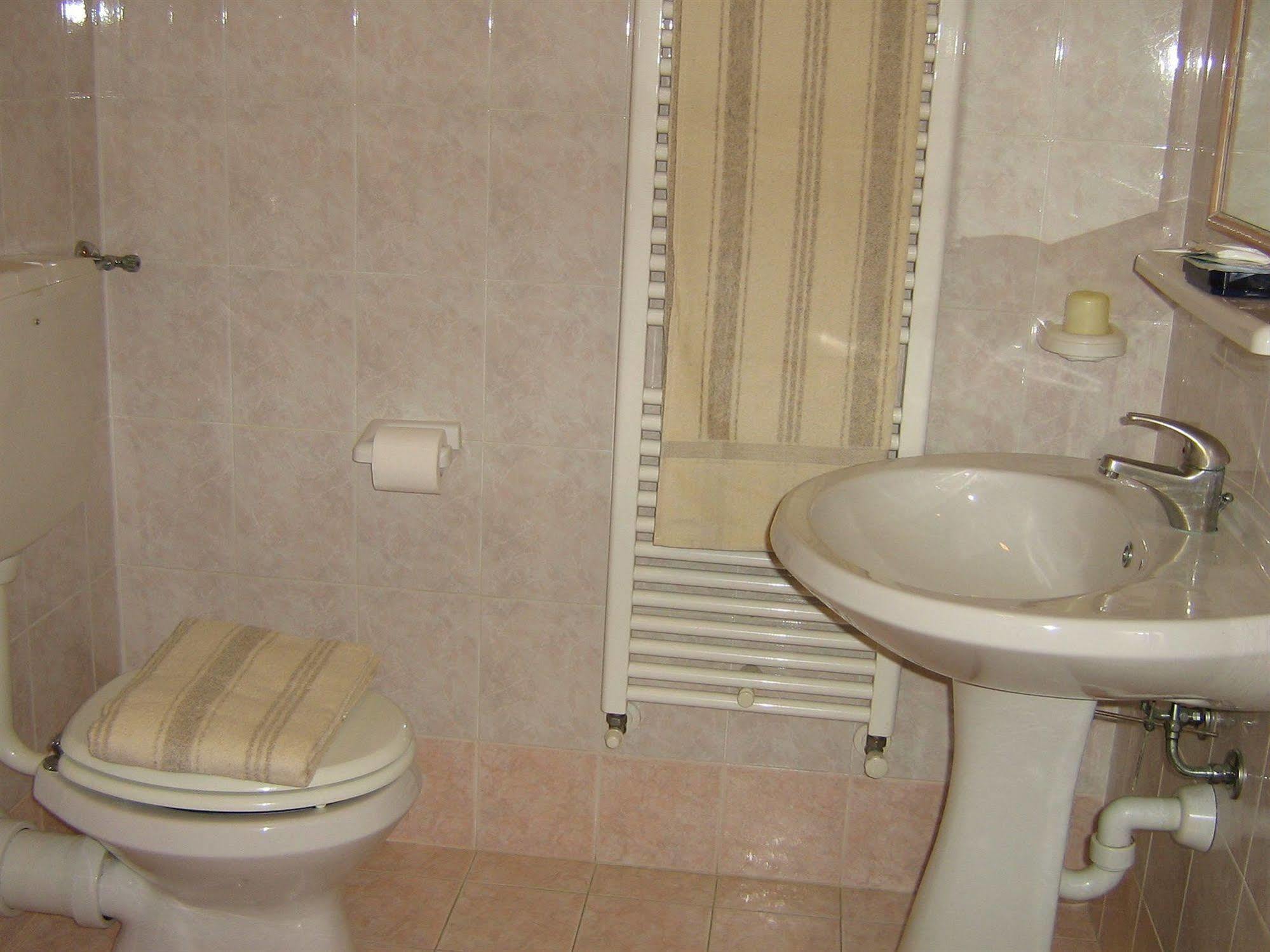 Residenza San Giovanni Сан-Джованни-Вальдарно Экстерьер фото